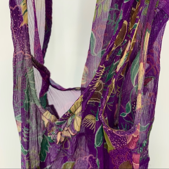 Urban Outfitters Kimchi & Blue Sheer Silk Floral Sleeveless V-Neck Tunic Blouse - Picture 11 of 16